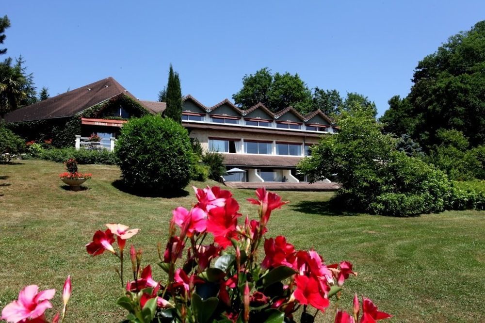 ויטראק Hotel Le Clos Roussillon Pres De Sarlat מראה חיצוני תמונה