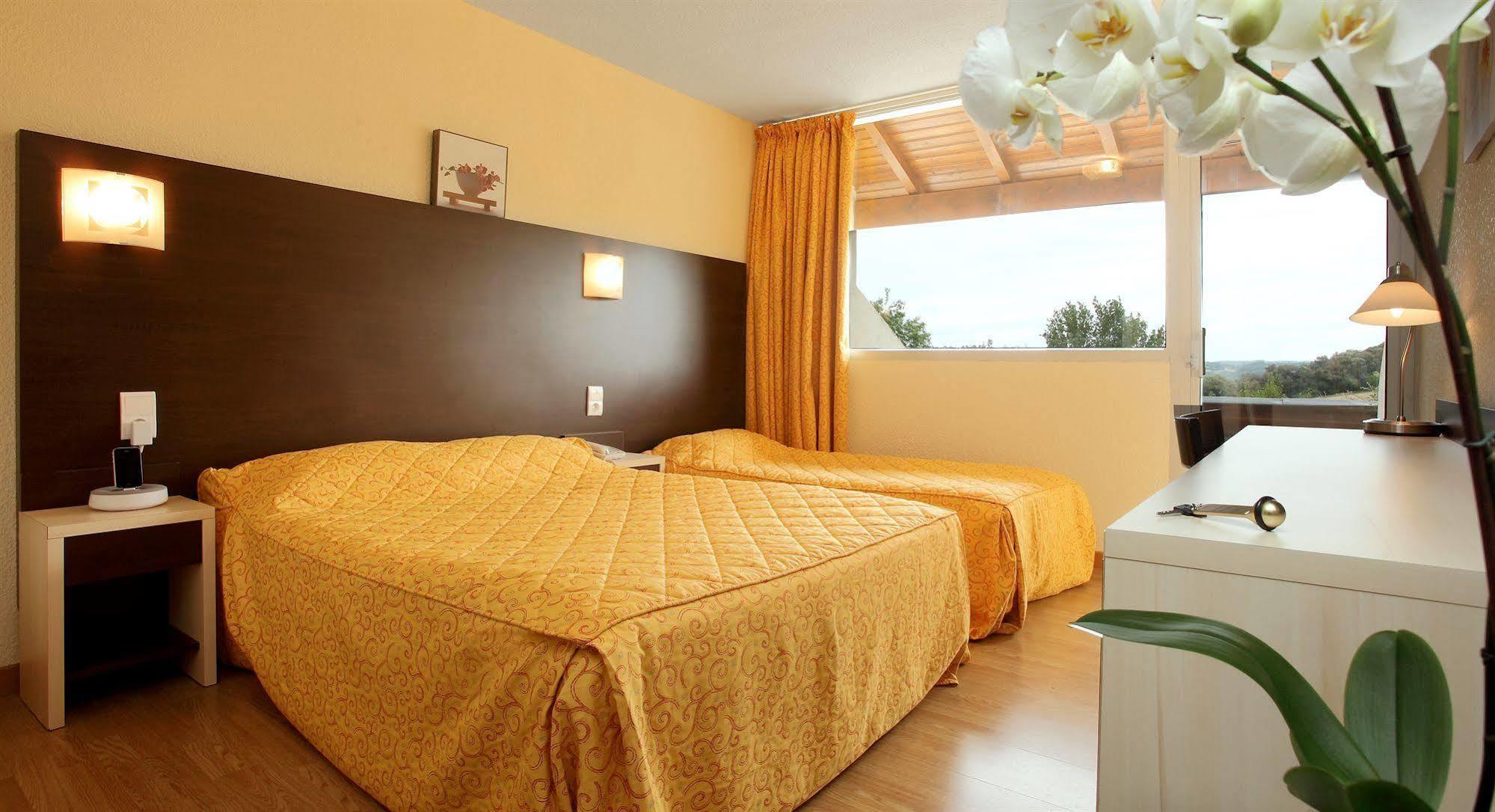 ויטראק Hotel Le Clos Roussillon Pres De Sarlat מראה חיצוני תמונה
