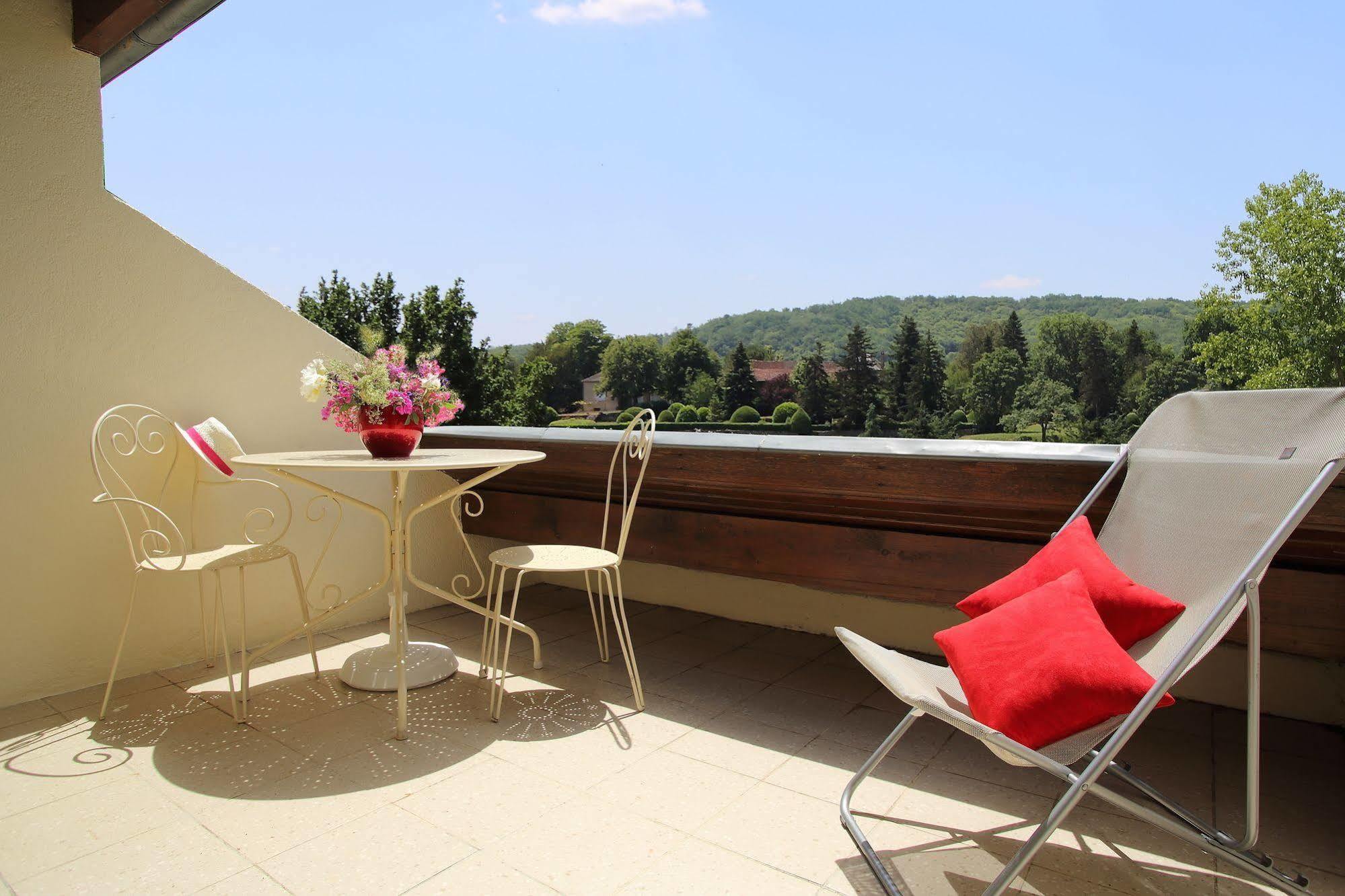 ויטראק Hotel Le Clos Roussillon Pres De Sarlat מראה חיצוני תמונה